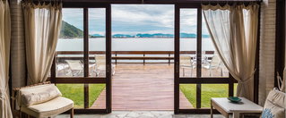 große Fenster im Esszimmer